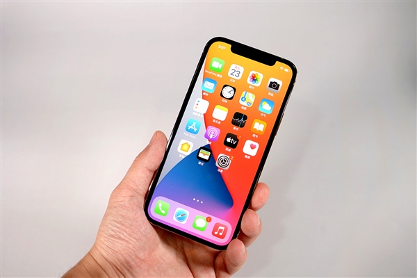 绥江苹果手机维修分享iOS 14.2修订版已到，专属iPhone 12系列 