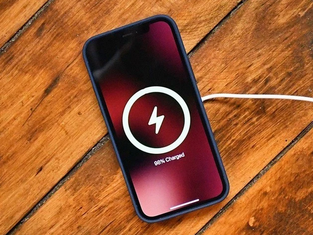 绥江苹果手机维修分享iPhone 12可以随便充电吗 